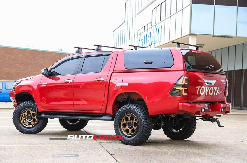 TOYOTA HILUX N80 4WD DIRTY HARRY MATTE BRONZE BLACK LIP 